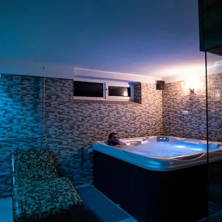 Juhar Wellness Vendeghaz Apartment *