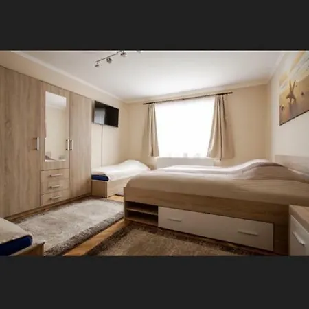 Juhar Wellness Vendeghaz *