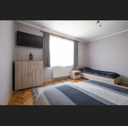 Juhar Wellness Vendeghaz Apartment *